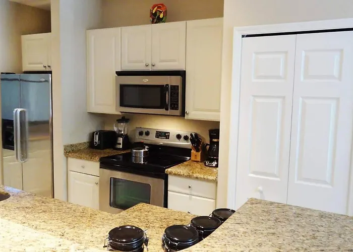 Ground-floor Unit In Front Of Lazy River Pool At Pacifico In Coco